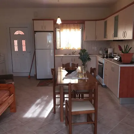 Angelina's Helmata Vakantiehuis Argostoli (Kefalonia)