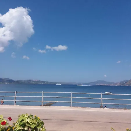 Tatil Evi Angelina's Helmata Argostolion