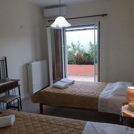 Angelina's Helmata Tatil Evi Argostolion